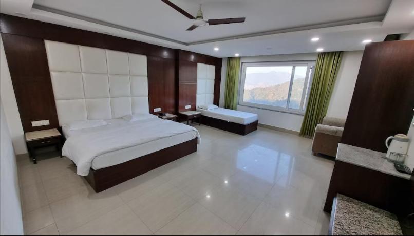 Deep Hotel Mussoorie Buitenkant foto