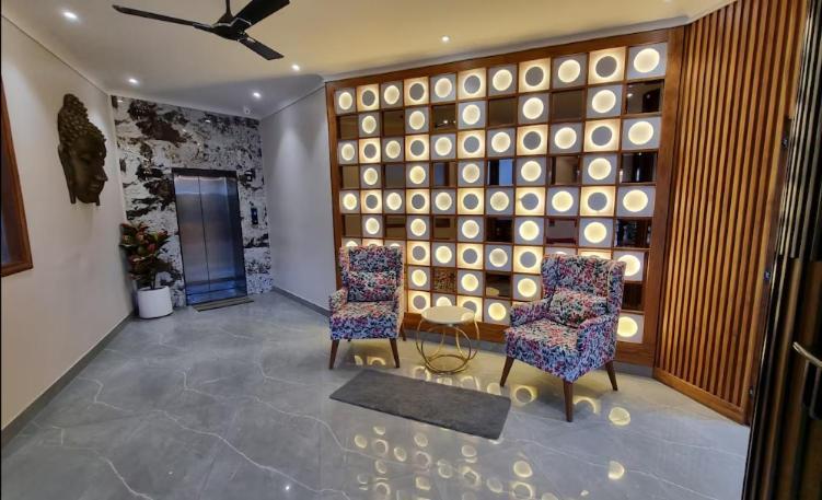 Deep Hotel Mussoorie Buitenkant foto