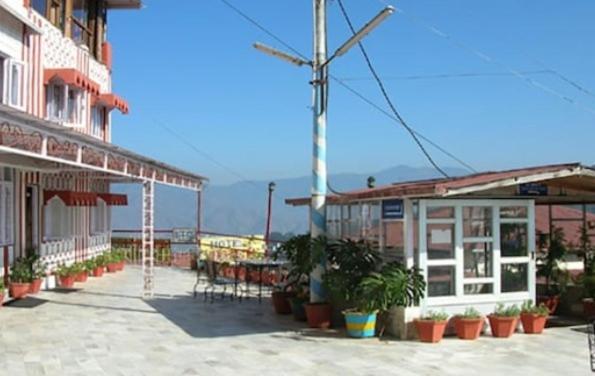 Deep Hotel Mussoorie Buitenkant foto