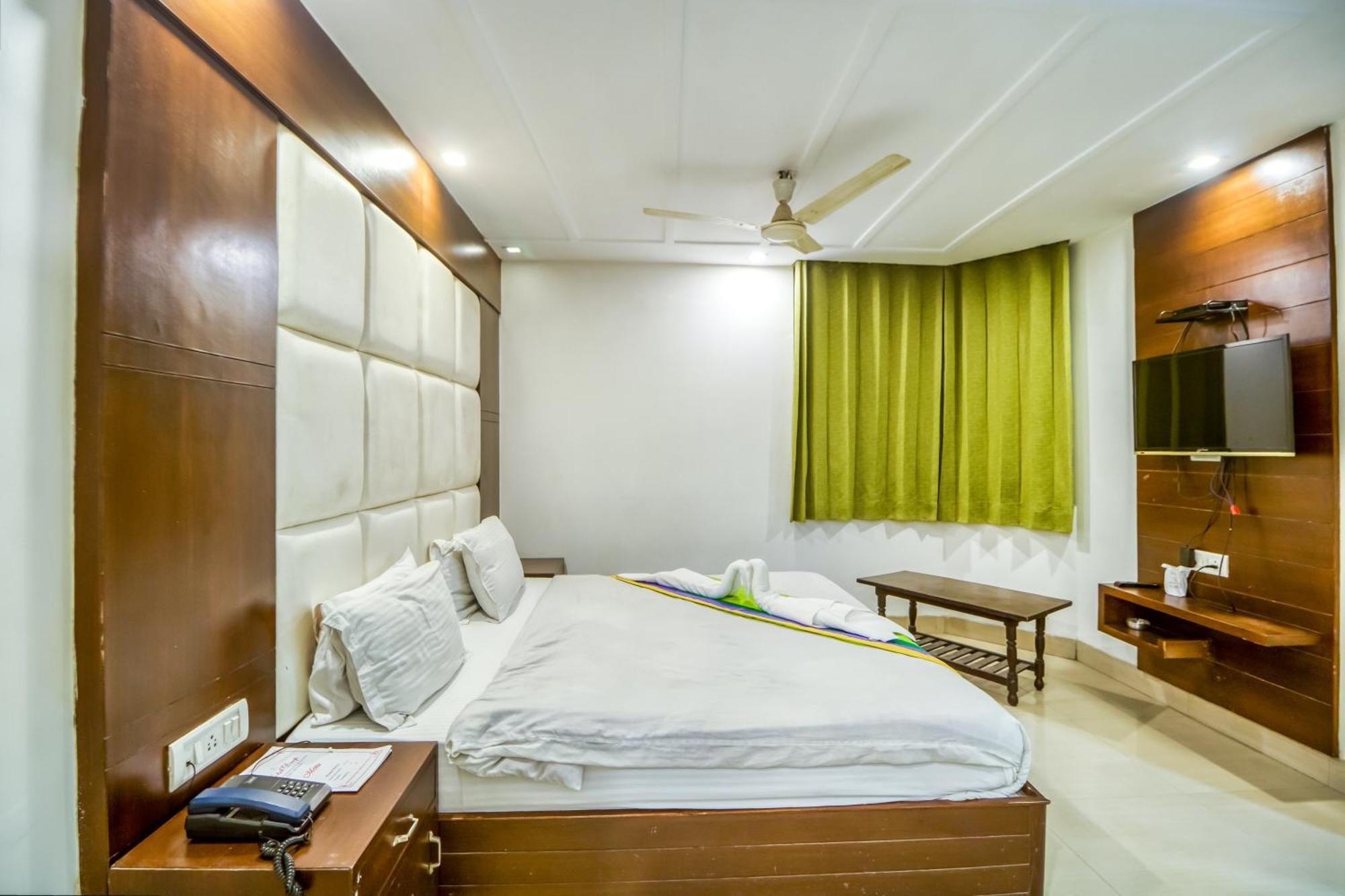 Deep Hotel Mussoorie Buitenkant foto
