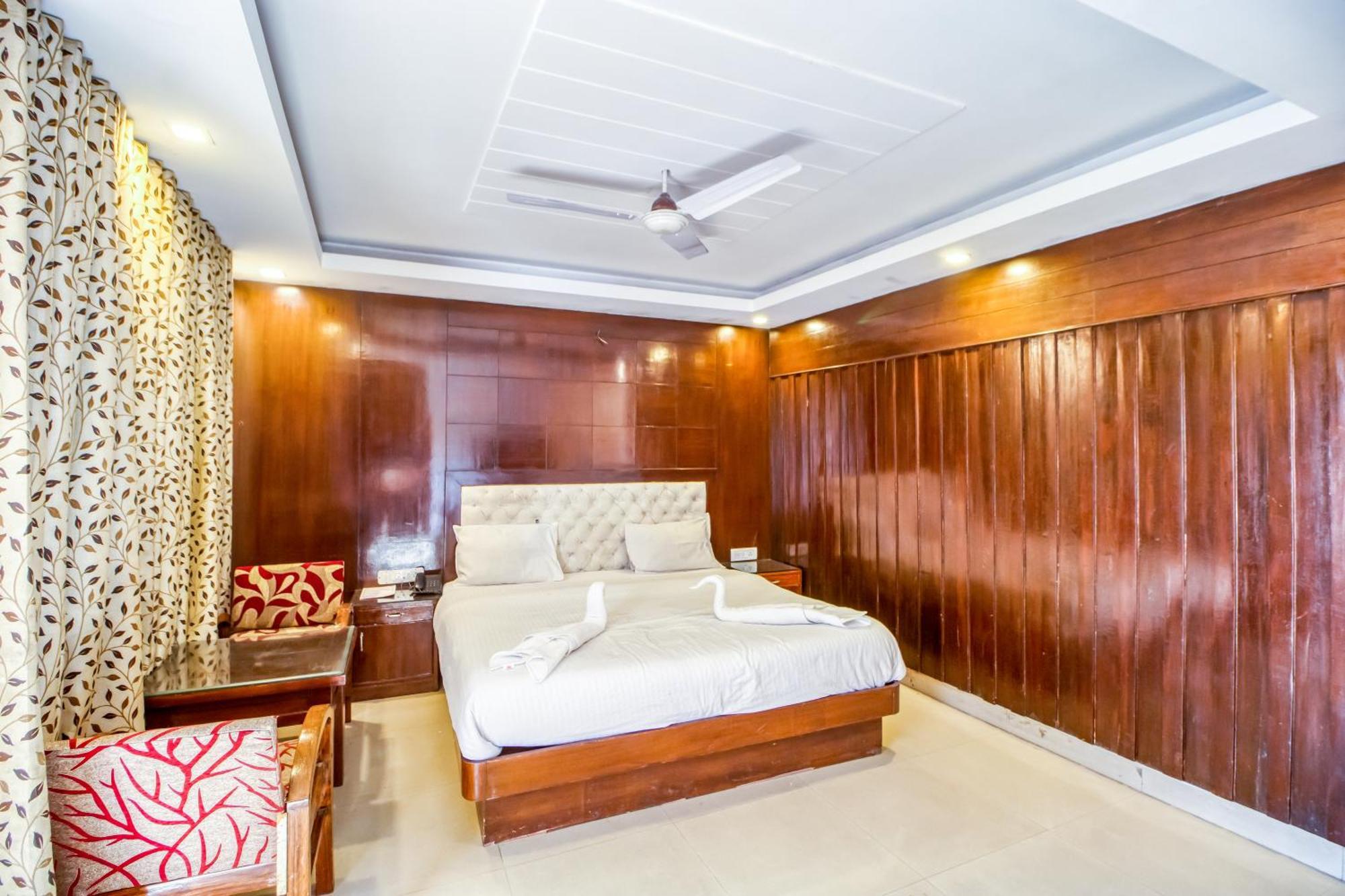 Deep Hotel Mussoorie Buitenkant foto