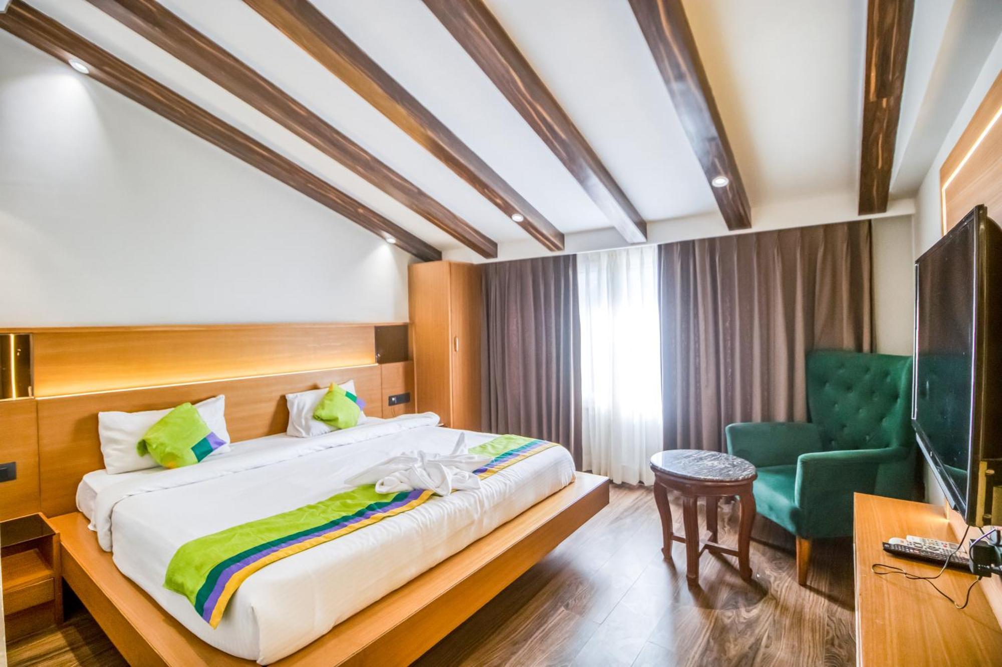 Deep Hotel Mussoorie Buitenkant foto